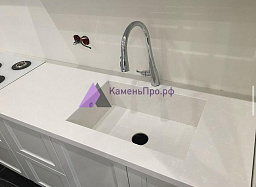 Столешница с интегрированной мойкой Technistone Noble Supreme White